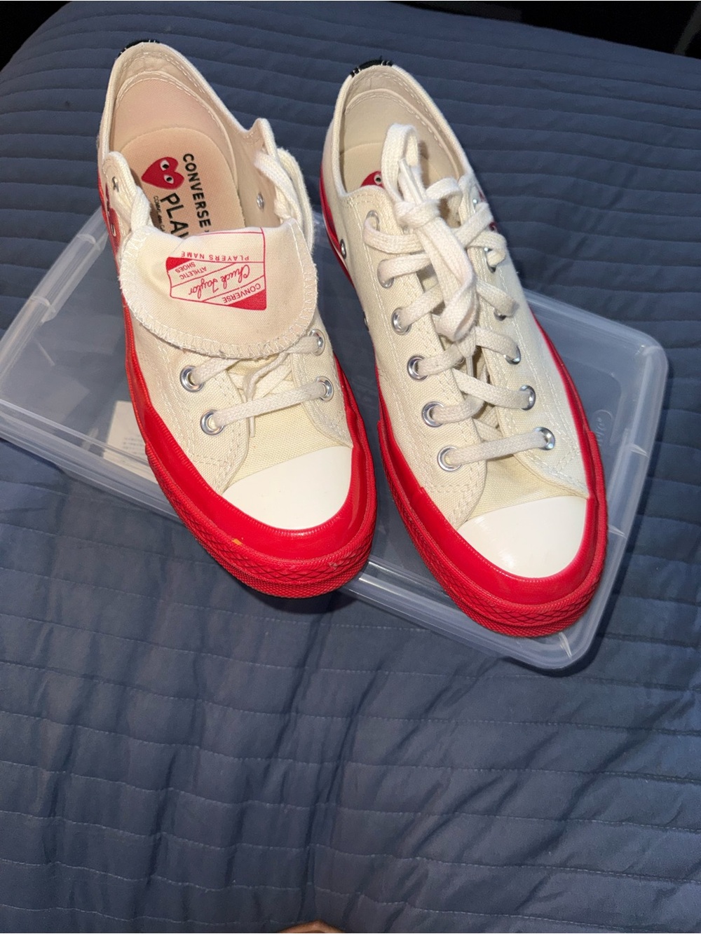 Converse big Kids Canvas Sneakers - Cream with Red Trim size 5 1/2